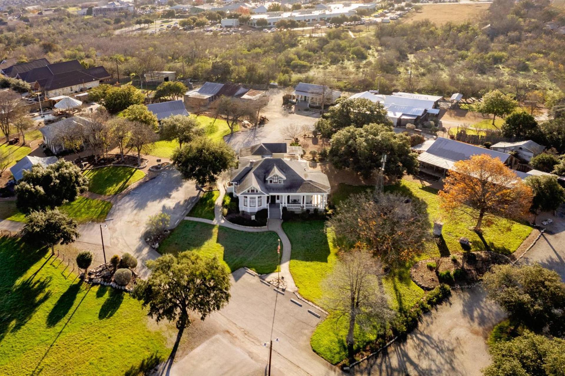 Вилла #6 The Root Cellar At Garrison In Gruene Нью Браунфелс Экстерьер фото